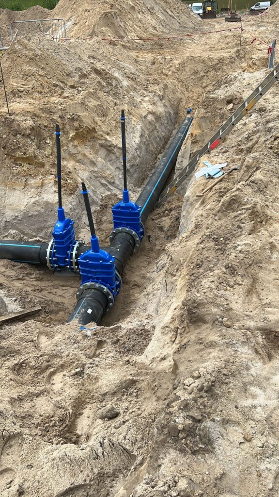 15f9253f 1519 4aa5 941d 8fdc99db24c8