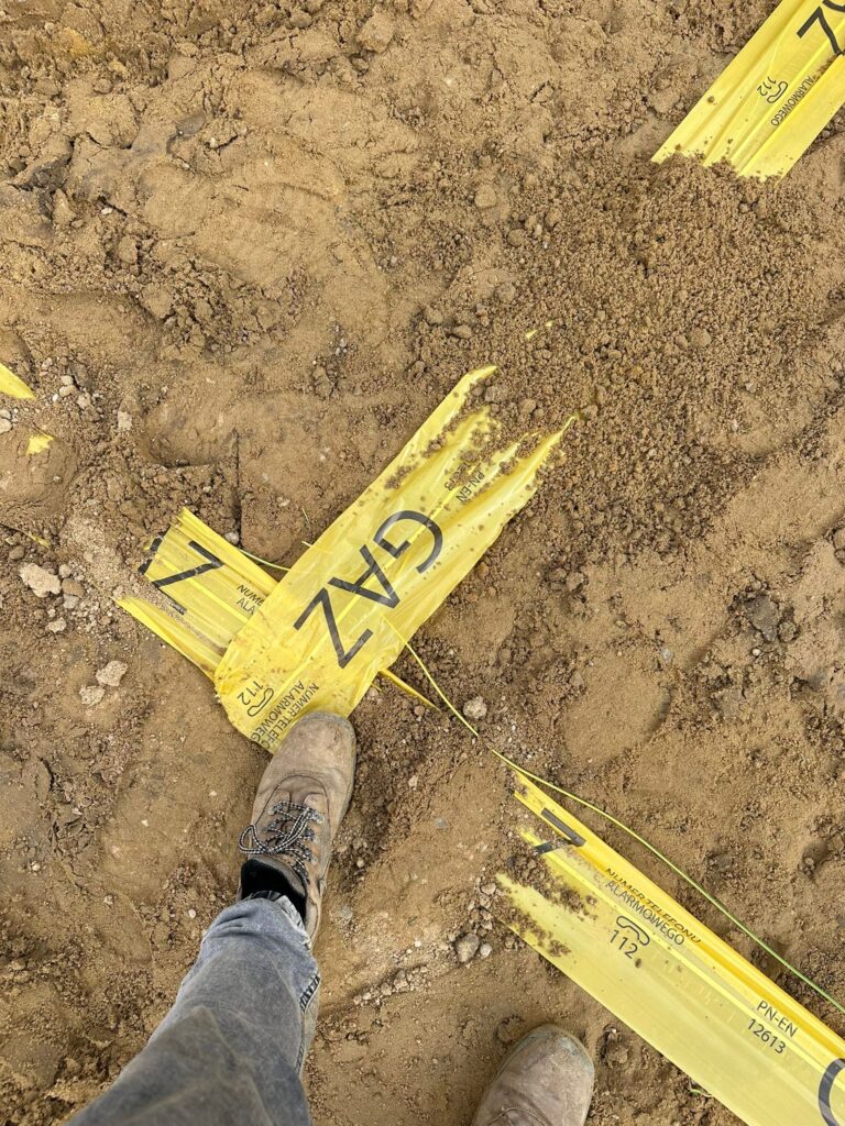 cf6f1707 e6cf 474b b3e9 f4fea87e13f6