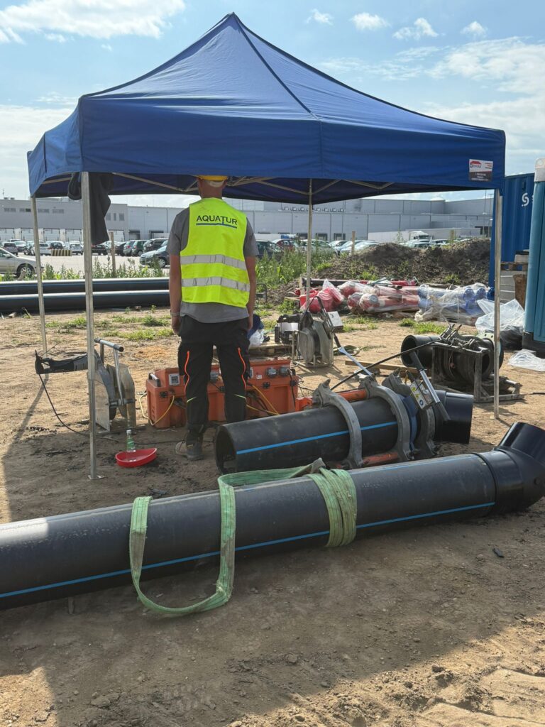 PHOTO 2026 01 04 20 16 552 768x1024